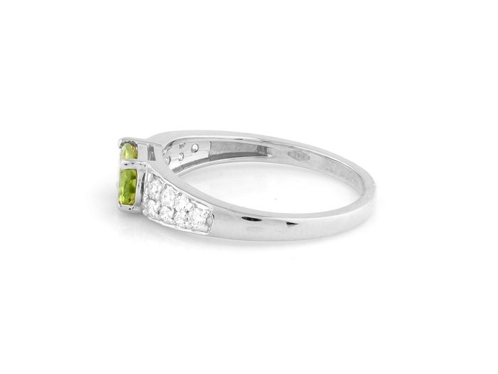 Ring - 18 kraat Hvidguld -  1.01ct. tw. Peridot - Diamant