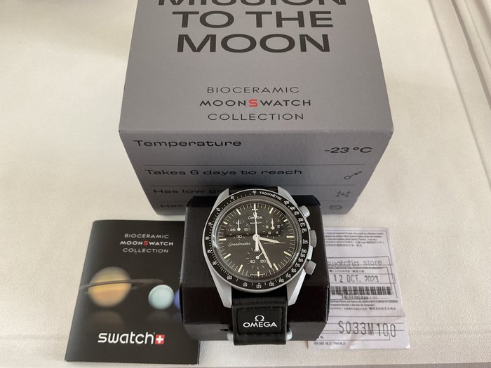 Swatch x Omega - MoonSwatch - Mission to the Moon - Ingen mindstepris - S033M100 - Mænd - 2011-nu