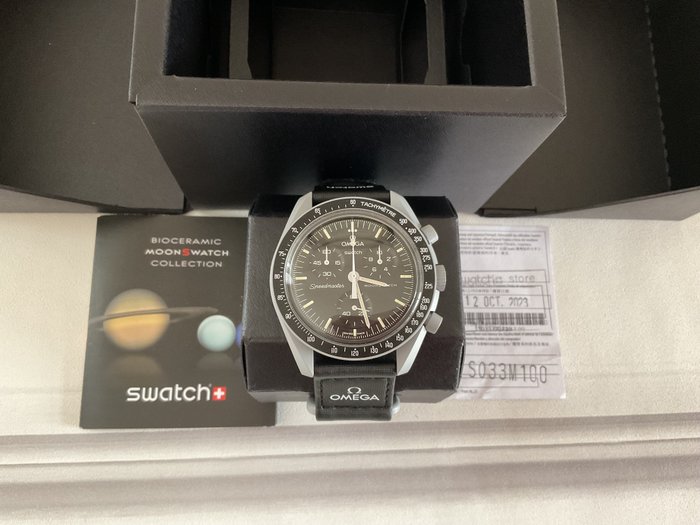 Swatch x Omega - MoonSwatch - Mission to the Moon - Ingen mindstepris - S033M100 - Mænd - 2011-nu