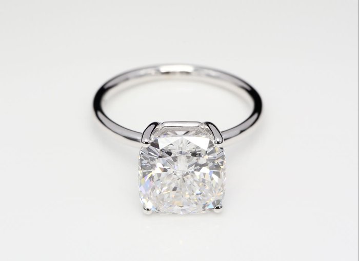 Ingen mindstepris - Ring - 18 kraat Hvidguld -  4.09ct. tw. Diamant (Laboratoriedyrket) - Sq. Pude F-VVS2