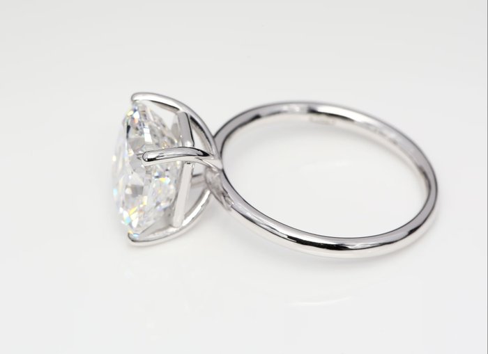 Ingen mindstepris - Ring - 18 kraat Hvidguld -  4.09ct. tw. Diamant (Laboratoriedyrket) - Sq. Pude F-VVS2