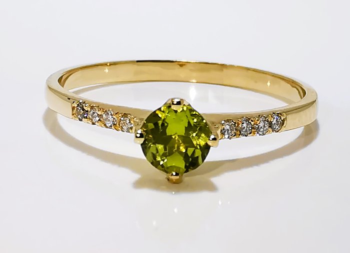 Ingen mindstepris - Ring - 14 karat Gulguld Peridot