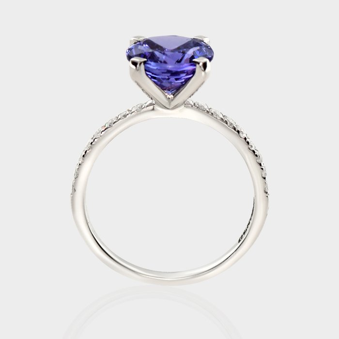 Ingen mindstepris - Ring - 14 karat Hvidguld -  2.91ct. tw. Tanzanit - Diamant - IGI 2,67 ct lavendel