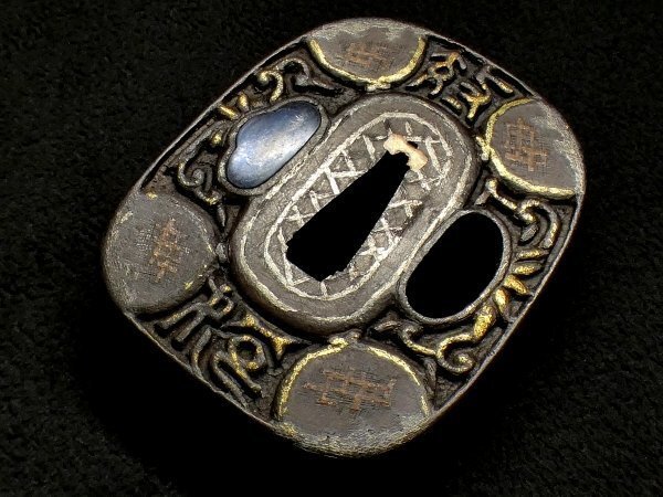 Nanban stil Tsuba - Japan - Edo-perioden (1600-1868)