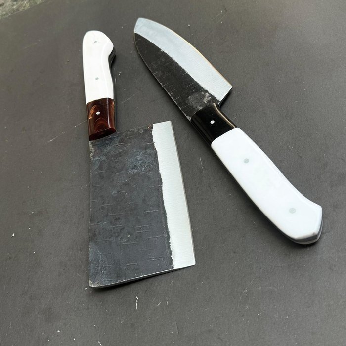 Køkkenkniv - Chef's knife - Harpiks, Stål, Profasnoal japanske køkkenknive , Håndlavet - Old Addition , 440c stål, harpikshåndtag - Japan