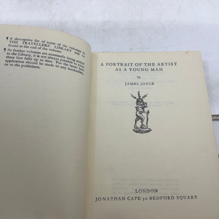 James Joyce; D.H. Lawrence; George Moore; Ernest Bramah - Four works of Traveller's Library - 1927