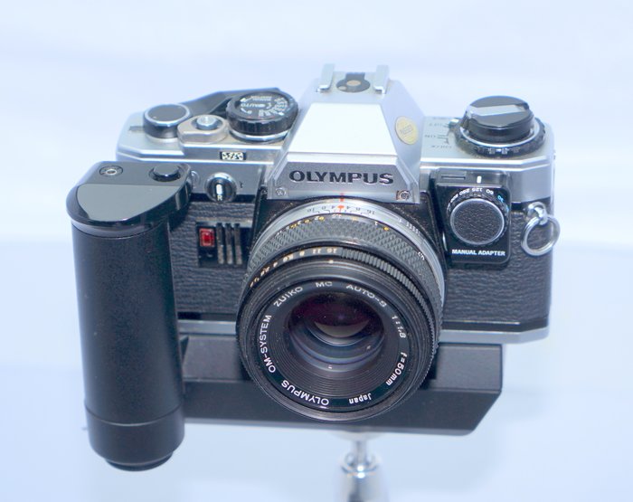 Olympus Olympus OM10 + manual adapter + winder 2+ lens 1:1.8/50mm. Analogt kamera