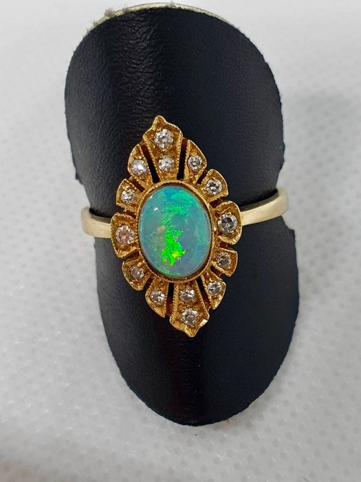 Ring - 14 karat Gulguld Opal - Diamant