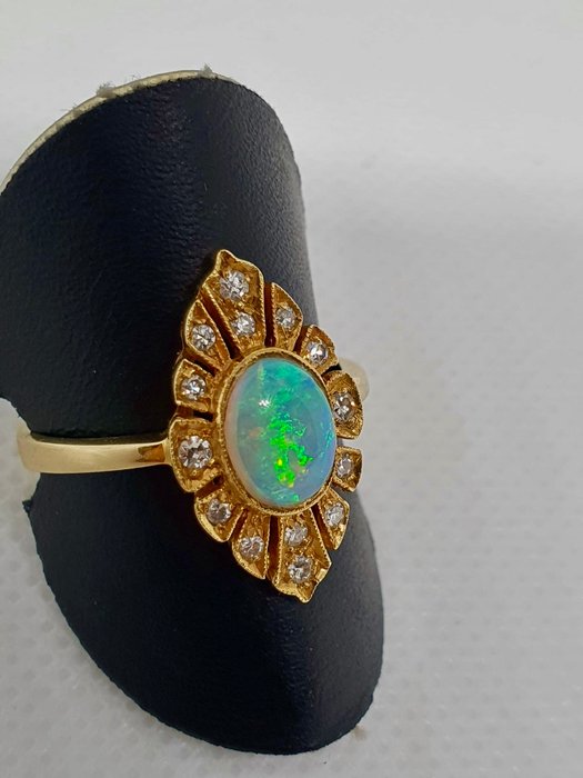 Ring - 14 karat Gulguld Opal - Diamant