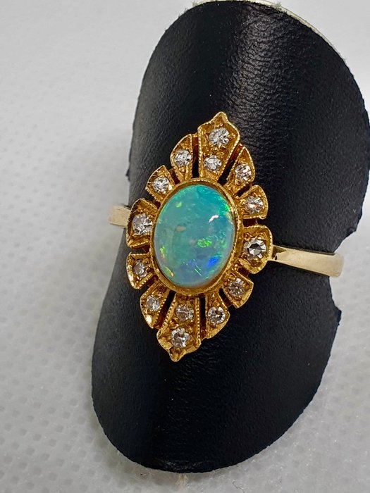 Ring - 14 karat Gulguld Opal - Diamant