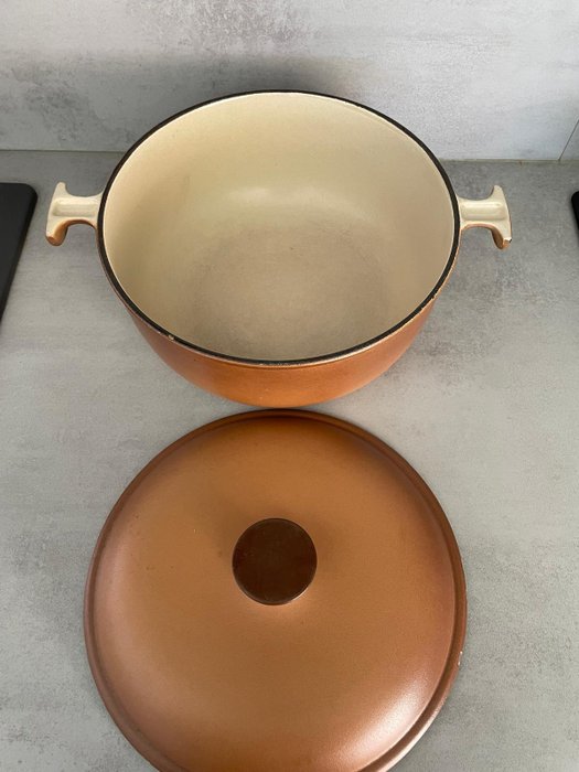 Le Creuset - Enzo Mari - Kasserolle -  La Mama - Fonte