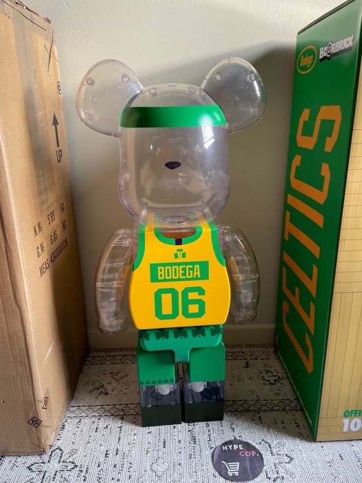 Medicom Toy - Bearbrick x Bodega x NBA Celtics - 1000%