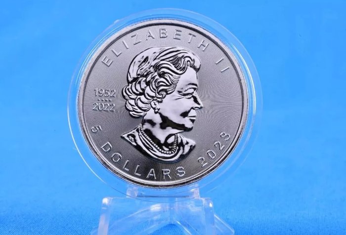 Canada. 5 Dollars 2023 Maple Leaf - Puma 1 Oz (.999)  (Ingen mindstepris)