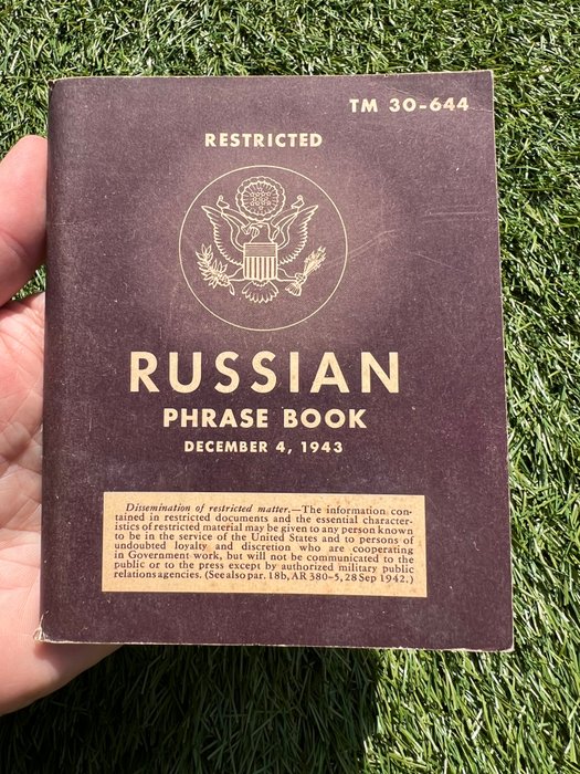 Verenigde Staten van Amerika - Official US Army Soldiers Russian Language Guide - Infantry - Army - Red Army - 1943