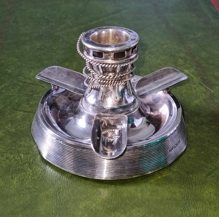 Solid Sterling Silver Ashtray and Candlestick. - Sampson and Mordan - Askebæger - Sampson and Mordan - Sølv