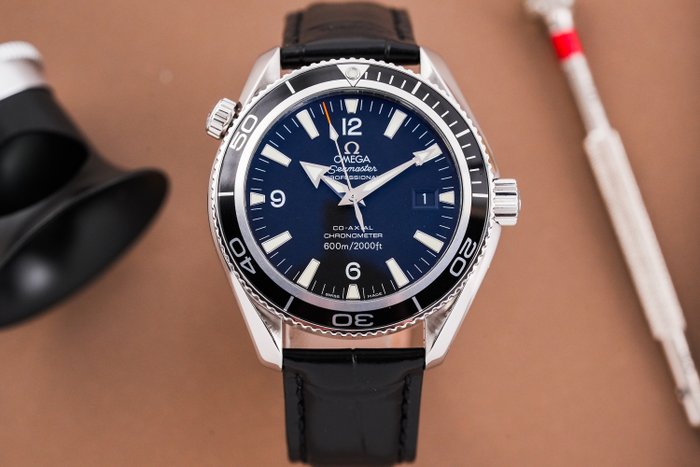 Omega - Seamaster Planet Ocean 600M - 2901.50.37 - Mænd - 2000-2010