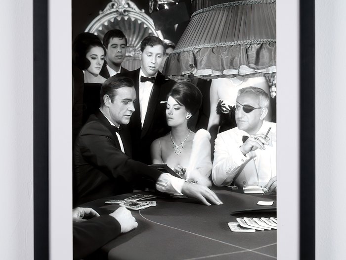 James Bond 007: Thunderball, Sean Connery   Emilio Largo in the Casino scene - Fine Art Photography - Luxury Wooden Framed 70X50 cm - Limited Edition Nr 02 of 30 - Serial ID 16463 - Original Certificate (COA), Hologram Logo Editor and QR Code - 100% New items.