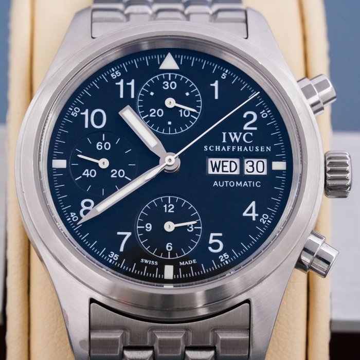 IWC - Pilot's Chronograph Cathay Pacific Limited Edition - IW3706-31 - Mænd - 2000-2010