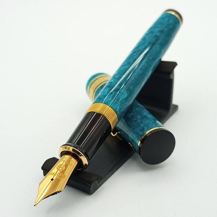 Wahl Eversharp Pen - Decoband - Green Jade - Gold Trim - Fyldepen