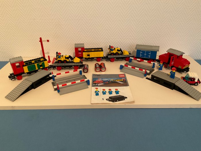 Lego - train 7720 12v/4,5v, 7861, 7864, 7860, 7859, 3242, 3228B, 3241, 3230B, 3229B, elektrische - 1980-1990 - Holland