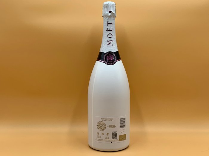 Moët  Chandon, "Ice Impérial" - Champagne Demi-Sec, Rosé - 1 Magnum (1,5 L)