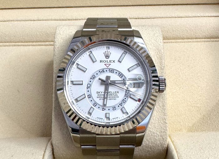 Rolex - Sky-Dweller - 326934 - Unisex - 2020+