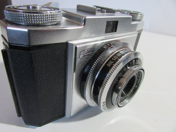 Zeiss Ikon Contina/Ikomatic F Analogt kamera