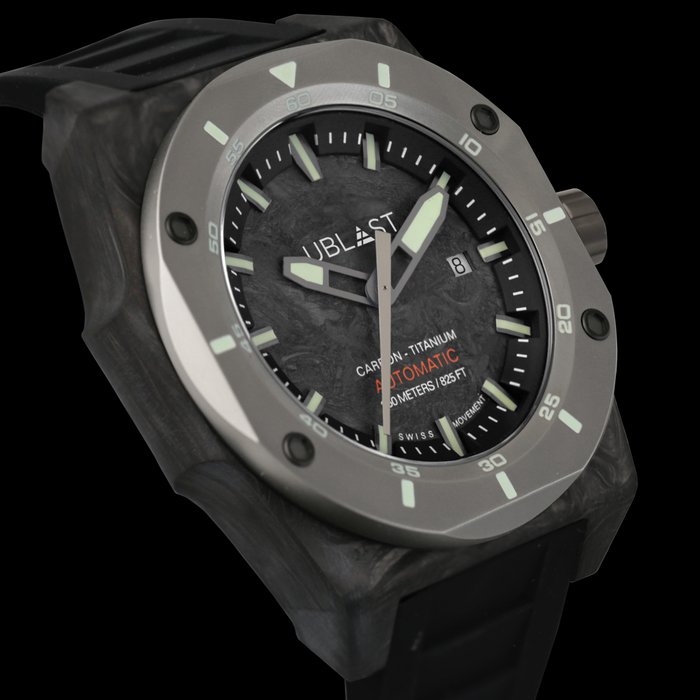 Ublast - Fusion - All Forget Carbon  Titanium - UBFSN47CA - Automatic Swiss MOVT - Mænd - Ny