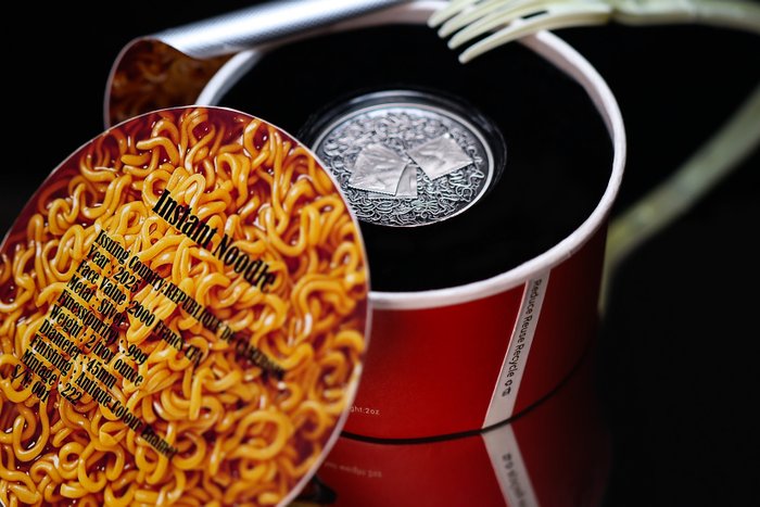 Cameroun. 2000 Francs 2025 Instant Noodle, 2 Oz (.999)