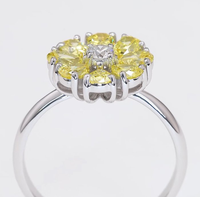 Ring - 14 karat Hvidguld -  1.30ct. tw. Diamant (Laboratoriedyrket) - Diamant - Blomsterring