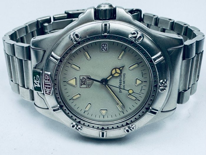 TAG Heuer - Professional 200m - Ingen mindstepris - WF1110-0 - Mænd - 1990-1999