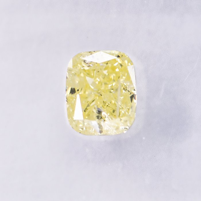 Ingen mindstepris - 1 pcs Diamant  (Naturfarvet)  - 0.51 ct - Pude - Fancy intense Gul - I1 - International Gemological Institute (IGI)