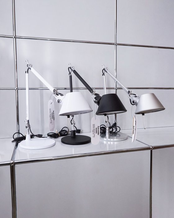 Artemide - Michele De Lucchi, Giancarlo Fassina - Skrivebordslampe - Tolomeo minibord - Aluminium - VÆLG DIN FARVE