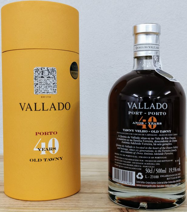 Quinta do Vallado - 40 years old Tawny -  Douro  - 1 Jennie (0,5 L)