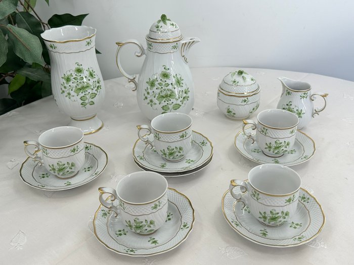 Hollóháza Hungary 1831 Handbemaltes - 15-teiliges Set im klassischen Design - Kaffesæt (15) - Porcelæn