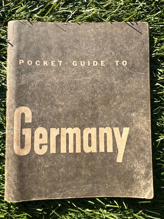 Verenigde Staten van Amerika - Official US Army Soldier's Pocket Guide Germany - Hürtgen - Rhine - Ardennes - Published in December 1944 prior to invasion of German territory - 1944