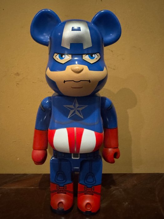 Bearbrick 400% Medicom Toy “Captain America” - Figur - PVC