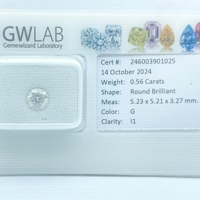 Ingen mindstepris - 1 pcs Diamant  (Natur)  - 0.56 ct - Rund - G - I1 - Gemewizard Gemological Laboratory (GWLab)