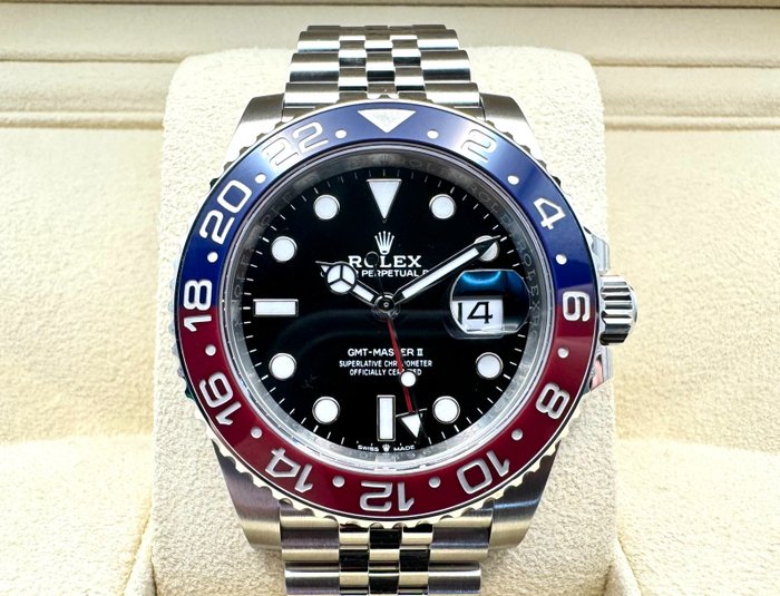 Rolex - GMT-Master II Pepsi - 126710BLRO - Mænd - 11-2022