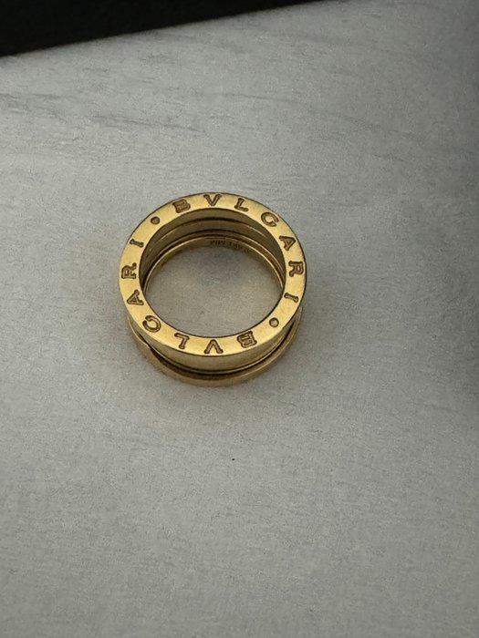 Bvlgari - Ring - Bzero 1 - 18 kraat Gulguld