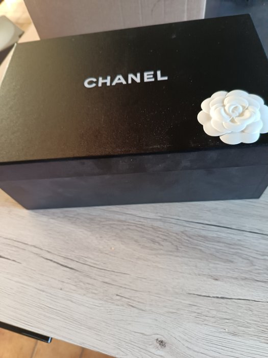 Chanel - Chanel x Pharell Williams - Sneakers - Størelse: Sko / EU 40