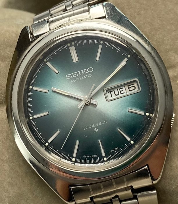 Seiko - Automatic Day Date Oversize - Ingen mindstepris - 6109-8009p - Mænd - 1970-1979