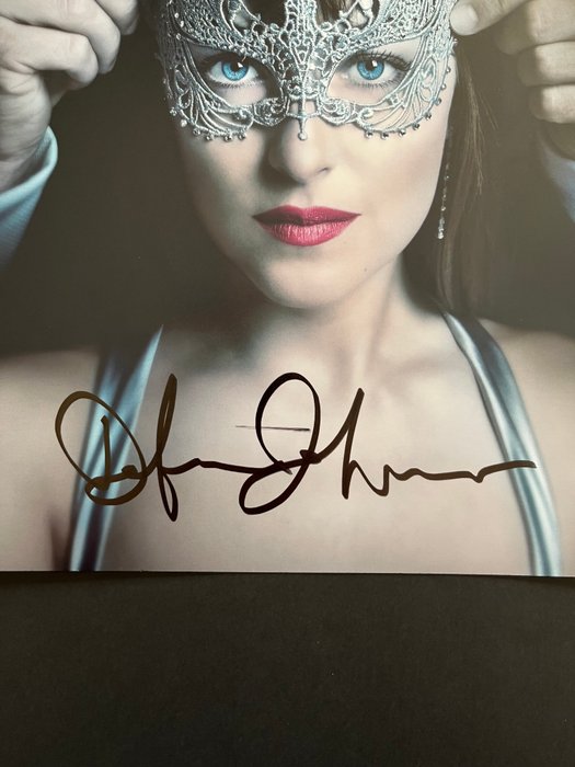 Fifty Shades of Grey - Dakota Johnson - Signed in Person - with PSA/DNA Certificate - Autograph, photo - No Reserve!