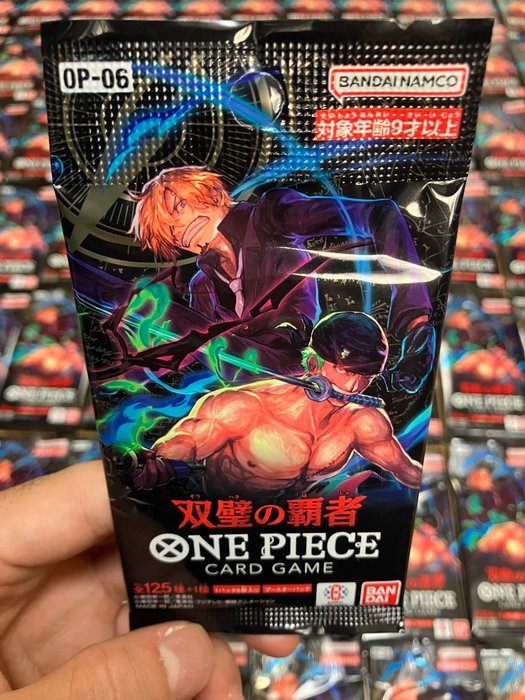 Bandai - 100 Booster pack - ONE PIECE CARD GAME Japanese - OP-06 Wings Of The Captain(双璧の覇者)