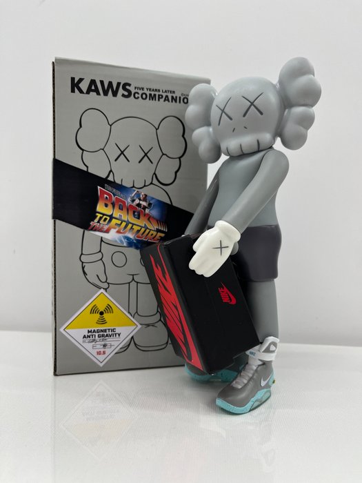 Alvin Silvrants (1979) - Kaws Companion Nike Air MAG BTTF statue