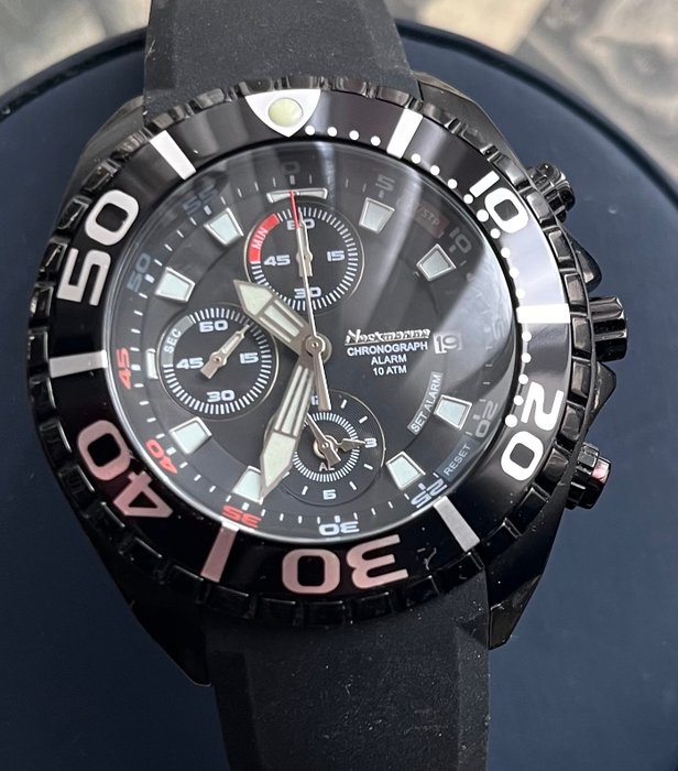 NECKMARINE - Ingen mindstepris - Chrono Diver BLACK Quartz - 44 mm - Mænd - 2011-nu