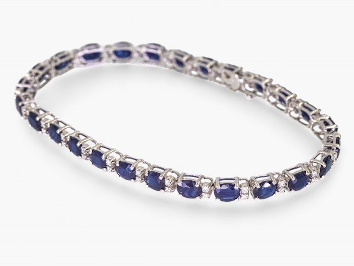 Ingen mindstepris - Armbånd - 18 kraat Hvidguld, IGI Antwerpen certificeret - 0,30 ct diamanter - 11,50 ct safir -  11.80ct. tw. Diamant (Natur) - Safir