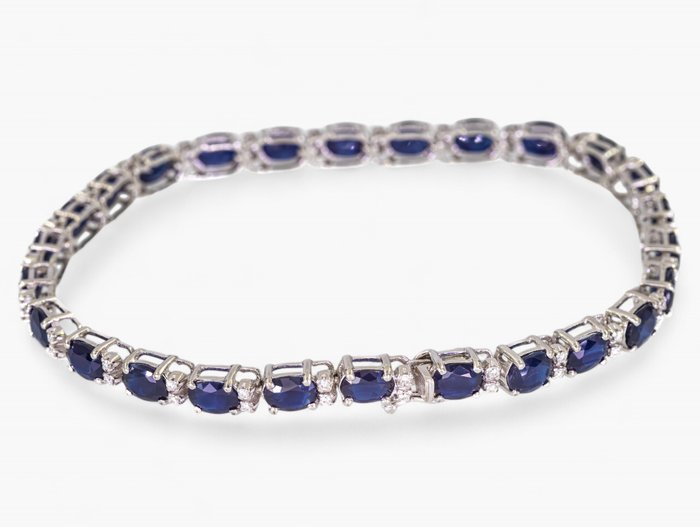 Ingen mindstepris - Armbånd - 18 kraat Hvidguld, IGI Antwerpen certificeret - 0,30 ct diamanter - 11,50 ct safir -  11.80ct. tw. Diamant (Natur) - Safir