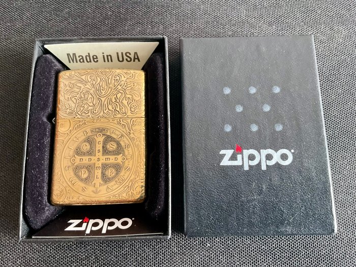 Zippo - Constantine - Lommelighter - Messing