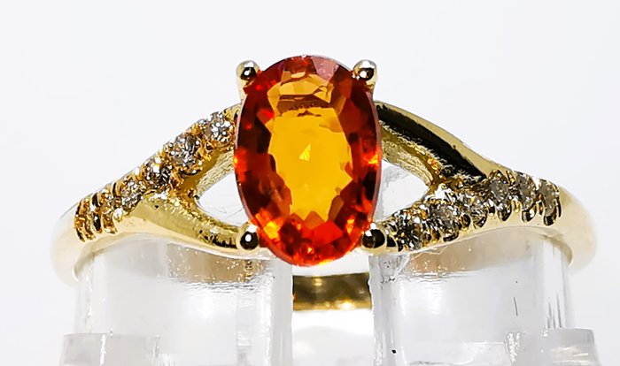 Ingen mindstepris - Ring - 14 karat Gulguld Safir